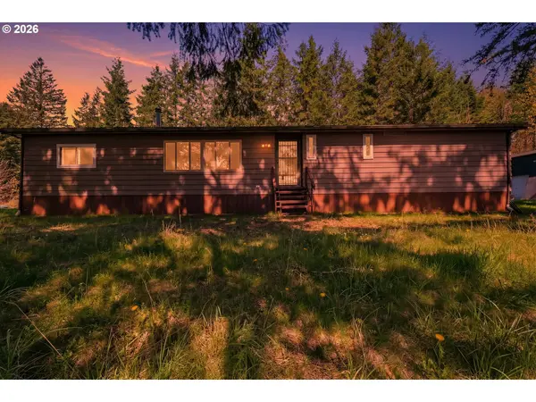 32797 DAN CUPP RD, St Helens, OR 97051