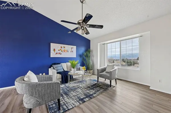 2210 Lisa DR, Colorado Springs, CO 80915