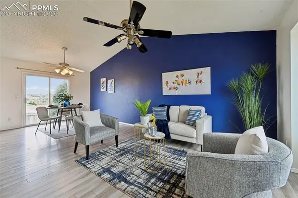 2210 Lisa DR, Colorado Springs, CO 80915