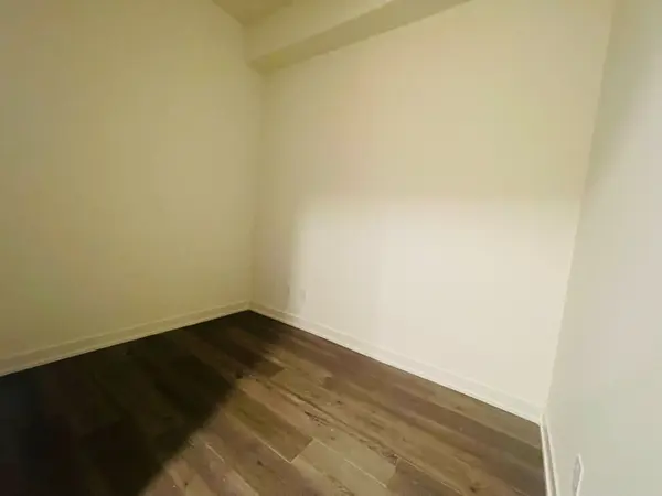 10 Deerlick CT #1206, Toronto C13, ON M3A 0A7