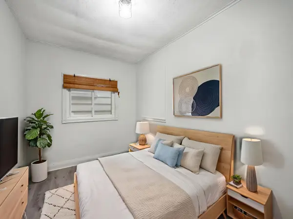 23 Kenworthy AVE, Toronto E06, ON M1L 3B1