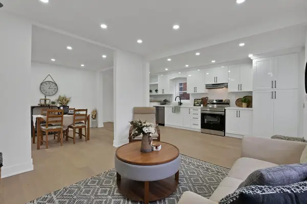 40 Leroy AVE, Toronto E03, ON M4J 4G8