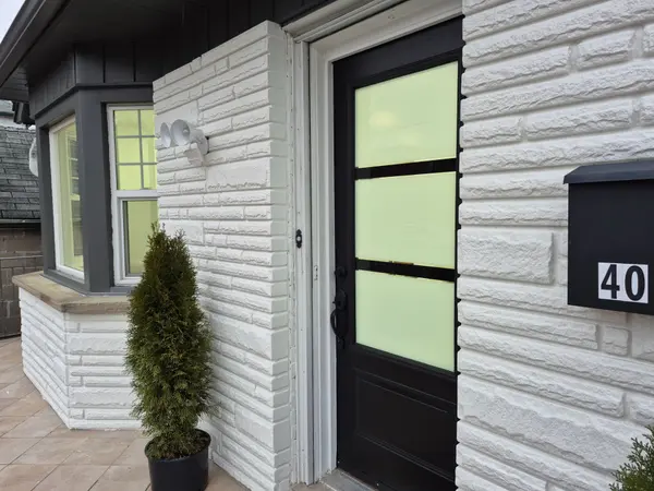 40 Leroy AVE, Toronto E03, ON M4J 4G8