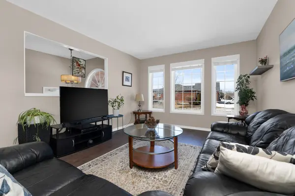 67 Forest Dale DR, Barrie, ON L4M 6M9