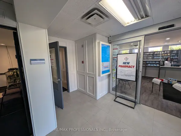 4640 Jane ST #201, Toronto W05, ON M3N 2K5