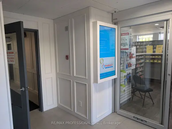 4640 Jane ST #201, Toronto W05, ON M3N 2K5