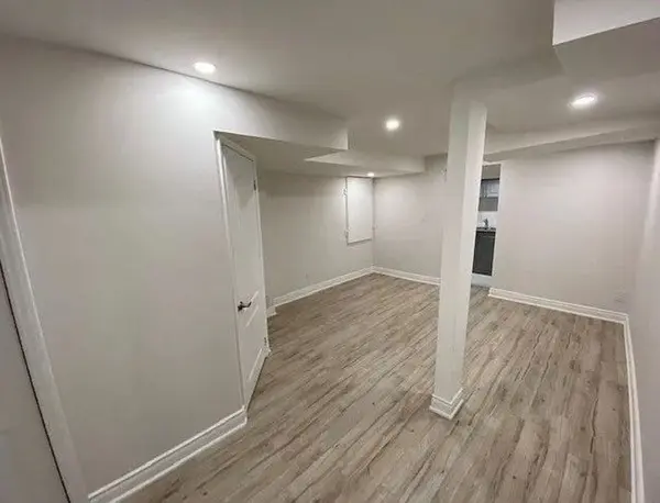 188 Holmes CRES #Basement Apt., Milton, ON L9T 0V9