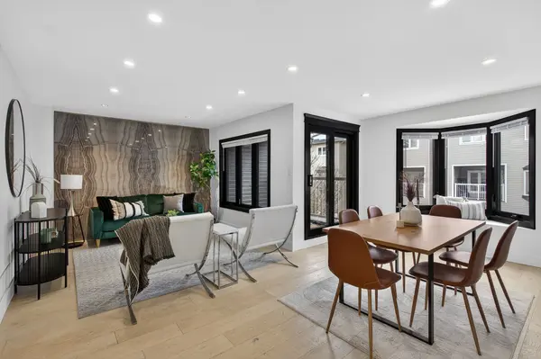 5090 Fairview ST #50, Burlington, ON L7L 7H5