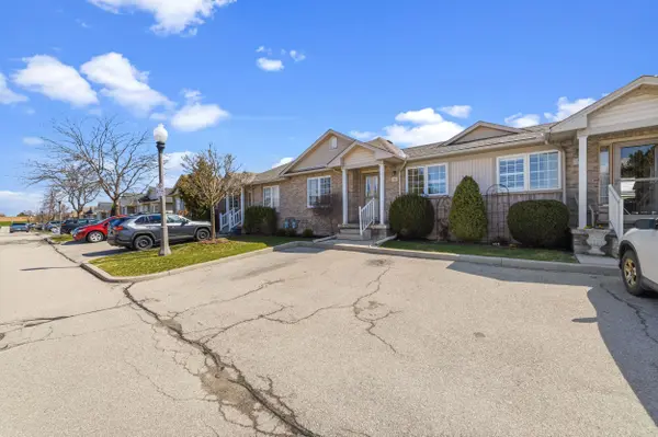 24 Kenyon CRES #6, Grimsby, ON L3M 5S4
