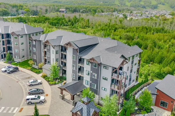 16 Beckwith LN #403, Blue Mountains, ON L9Y 3B6