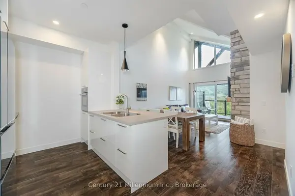 16 Beckwith LN #403, Blue Mountains, ON L9Y 3B6