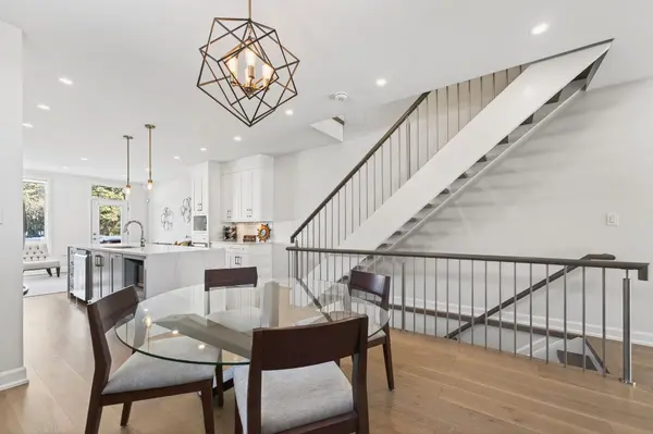 155 Buell ST #B, Westboro - Hampton Park, ON K1Z 7G1