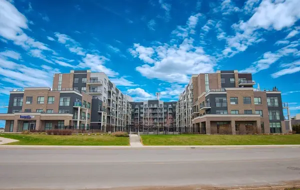 5055 Greenlane RD #629, Lincoln, ON L3J 2J3