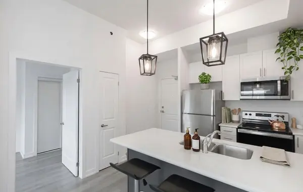 5055 Greenlane RD #629, Lincoln, ON L3J 2J3