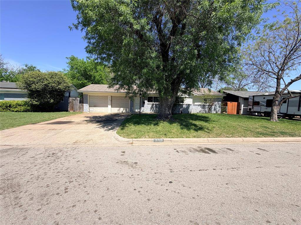 7713 Noreast Drive, North Richland Hills, TX 76180