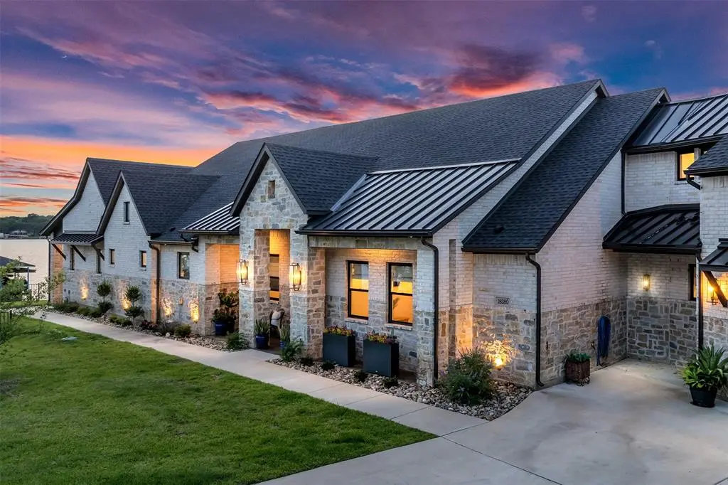 18280 Red Oak Drive, Mabank, TX 75156