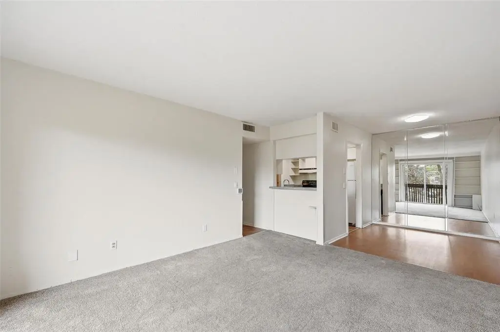 4845 Cedar Springs Road #267, Dallas, TX 75219