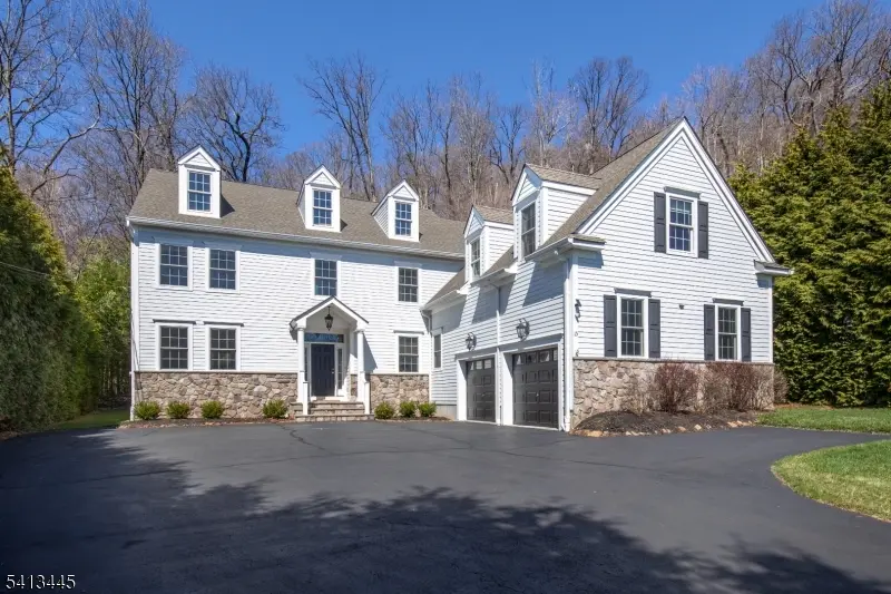 15 Mundy Ln, Warren Twp., NJ 07059