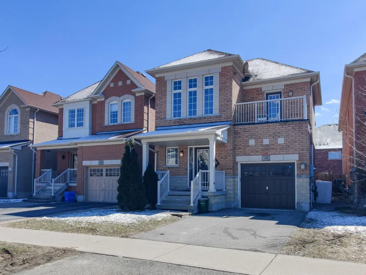 39 Retreat BLVD, Vaughan, ON L4H 0C1