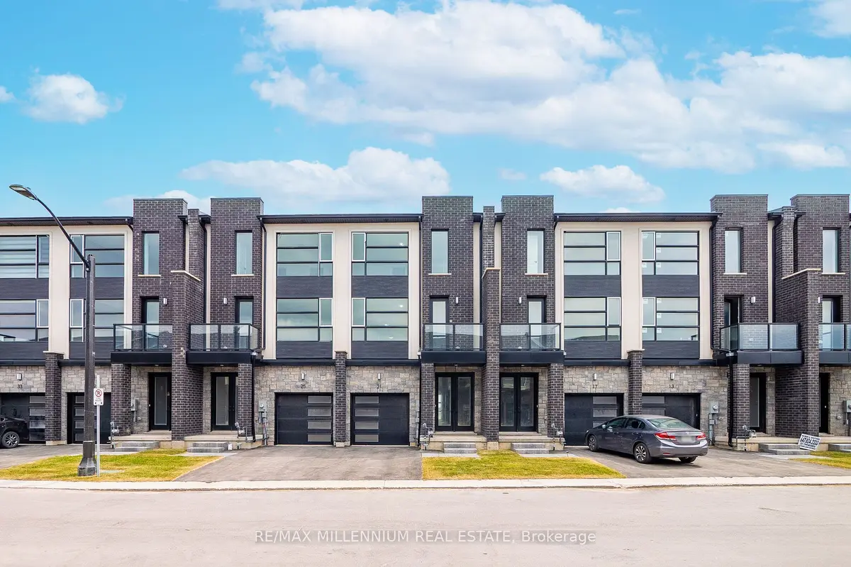 21 Warren TRL, Welland, ON L3B 0N8