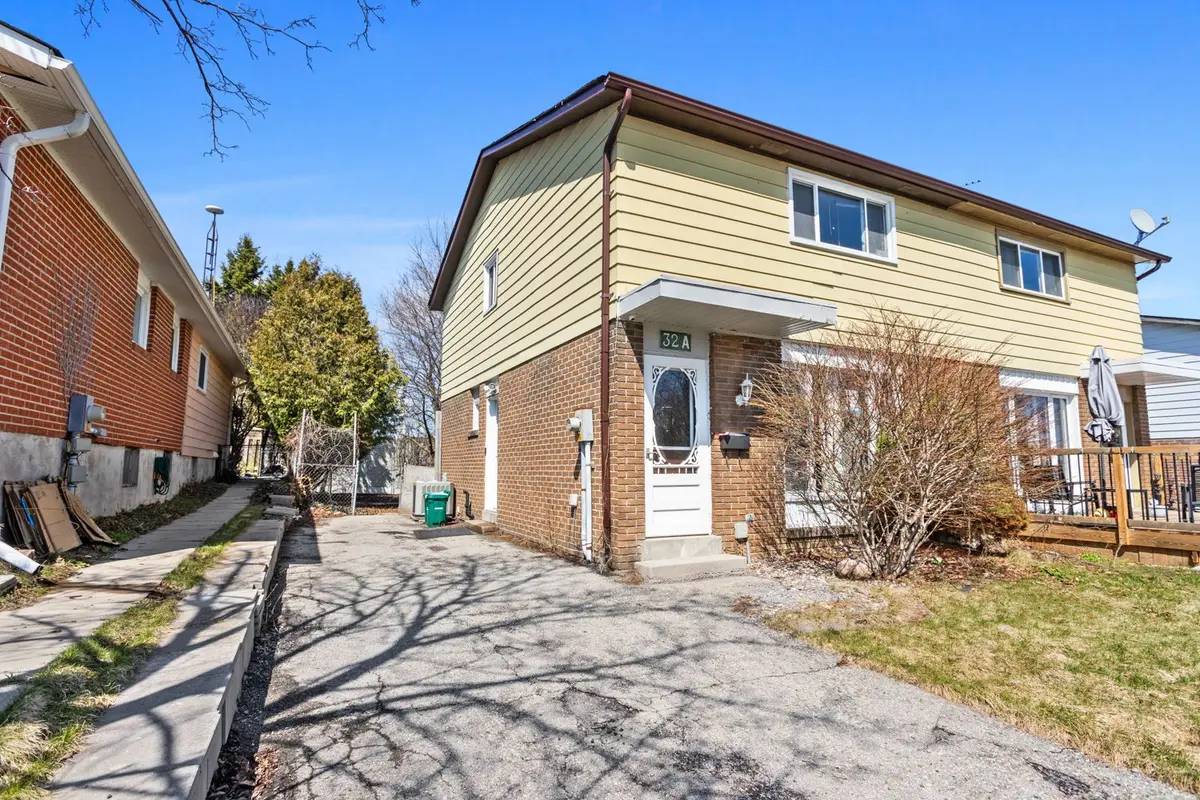 32A Crossley DR, Port Hope, ON L1A 3T4