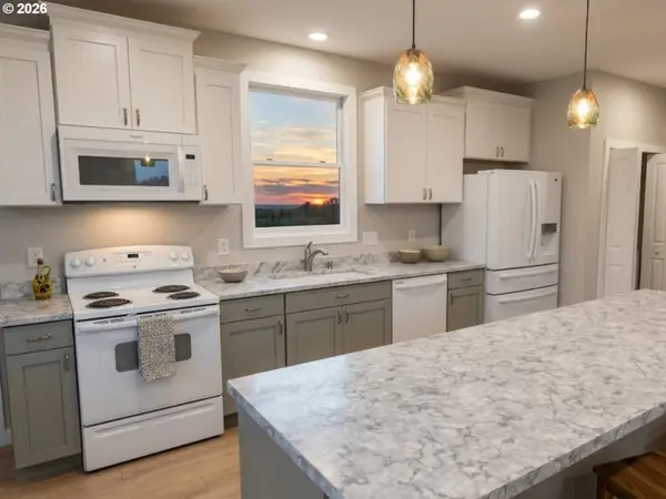 7 Endor Heights CT, Vader, WA 98593