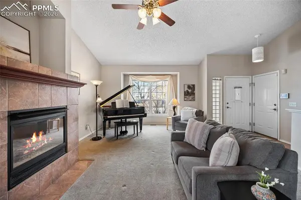 6030 Corinth DR, Colorado Springs, CO 80923