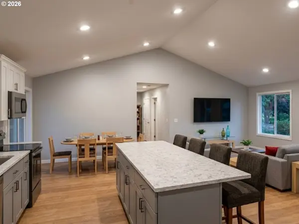 3 Endor Heights CT, Vader, WA 98593