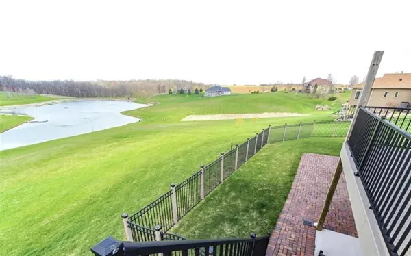 9174 207th Ave, Anamosa, IA 52205