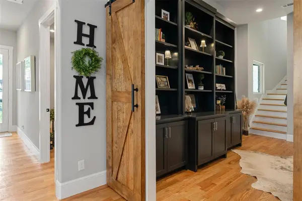 18280 Red Oak Drive, Mabank, TX 75156