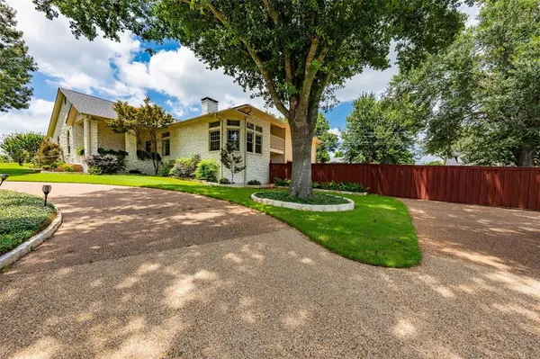 903 Rico Drive, Athens, TX 75751