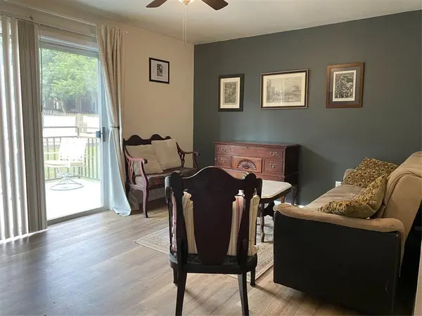 1500 Lake Shore Drive #213, Waco, TX 76708