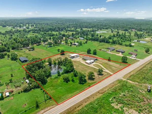 201 Fm 906 W, Powderly, TX 75473