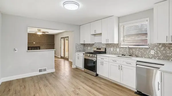 8036 Woodhue Circle, Dallas, TX 75228