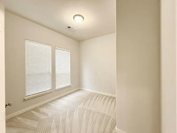 10801 Sexton Drive, Mckinney, TX 75072