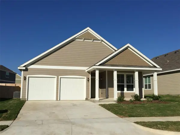 2205 Arrowhead Drive, Denton, TX 76207