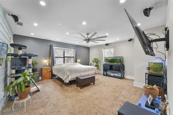 1051 Lynch Bend Road, Springtown, TX 76082