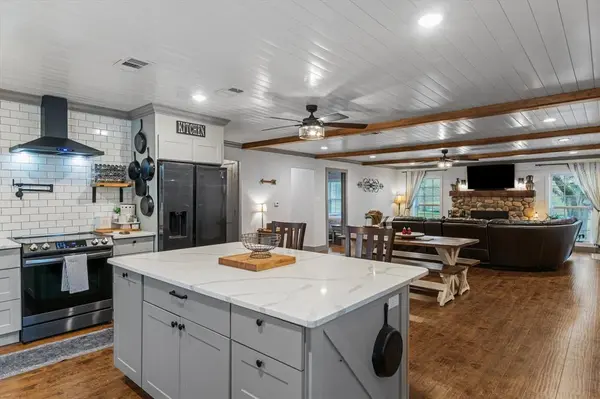 18541 FM 17, Canton, TX 75103