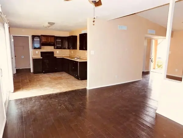 5625 Squires Drive, The Colony, TX 75056