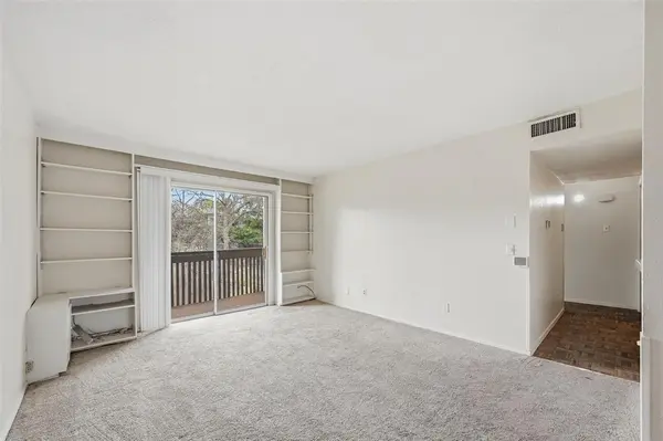 4845 Cedar Springs Road #267, Dallas, TX 75219