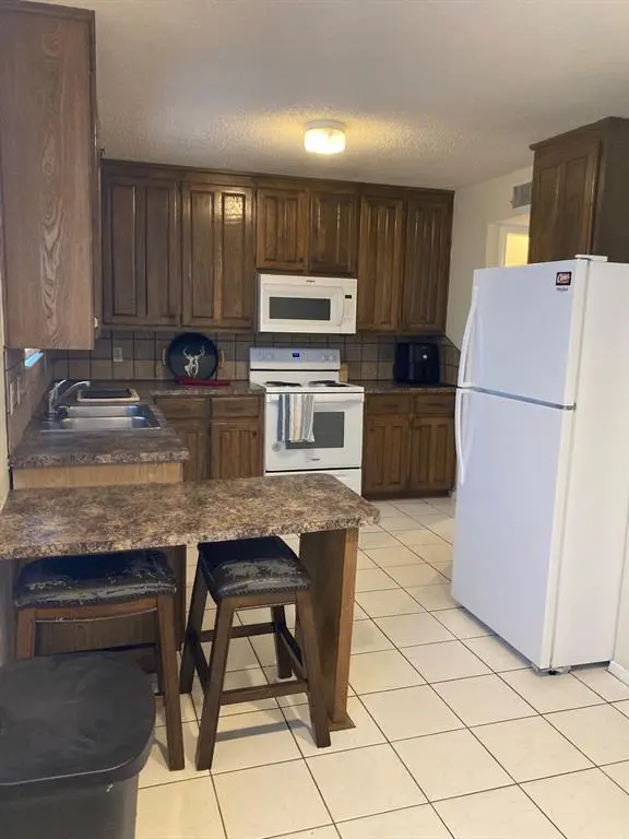 1421 S 12th Street S #108, Waco, TX 76706