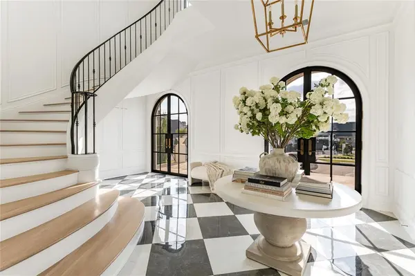 12460 Farmstead Drive, Frisco, TX 75033