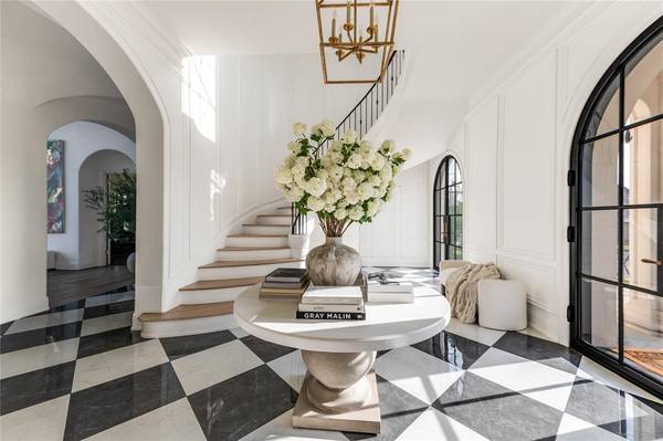 12460 Farmstead Drive, Frisco, TX 75033