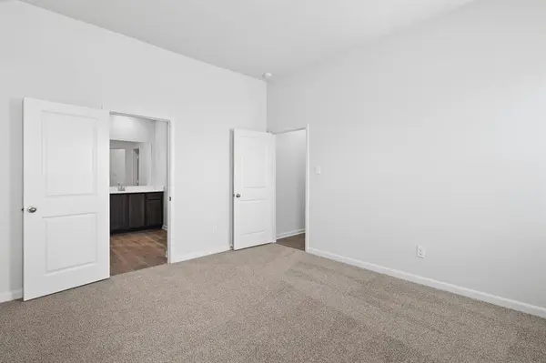 1501 Woodwinds Drive, Fort Worth, TX 76140