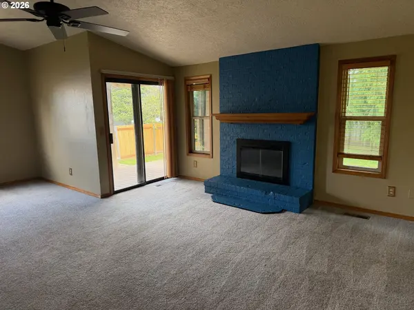 2208 SW INDIAN MARY CT, Troutdale, OR 97060