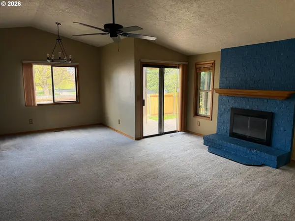 2208 SW INDIAN MARY CT, Troutdale, OR 97060