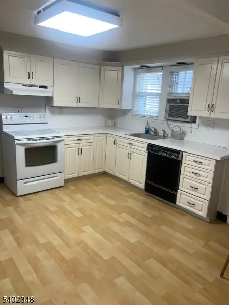 203 Lenox Ave, Pompton Lakes Boro, NJ 07442