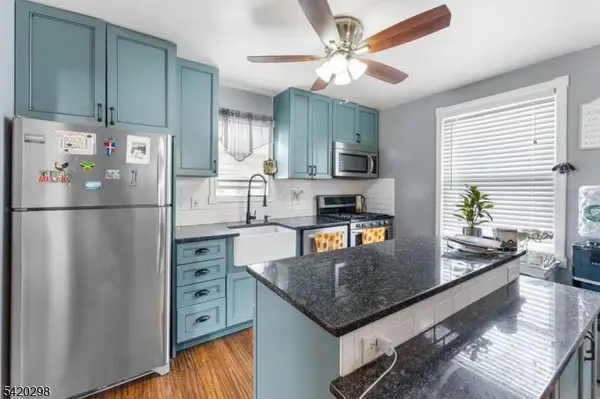 902 Lee Ave, North Brunswick Twp., NJ 08902