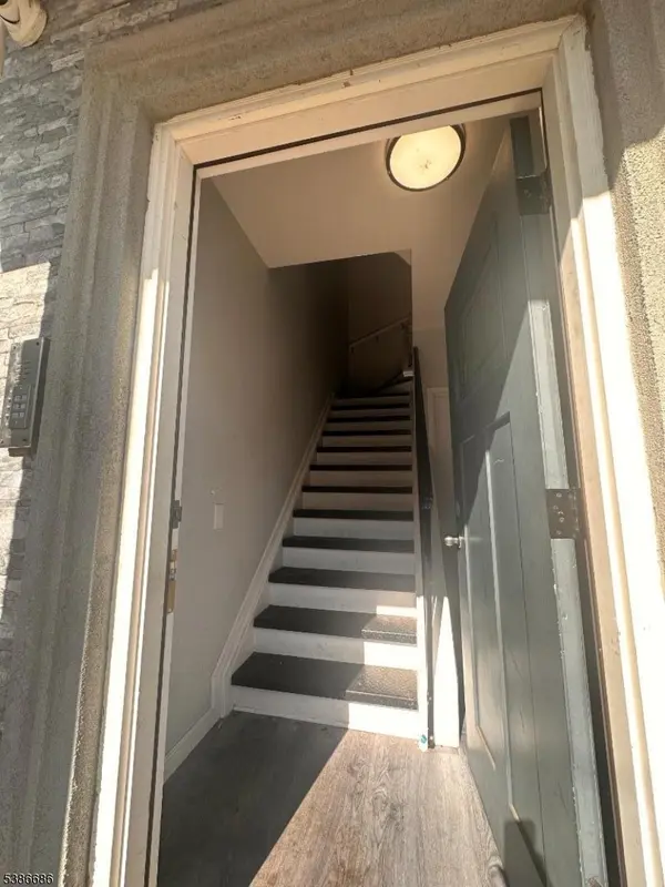 154 Butler St, Paterson City, NJ 07524