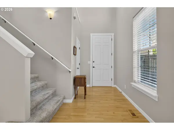 2442 NW PARNELL TER, Portland, OR 97229